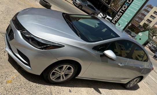 Chevrolet Cruze 2018 image 2