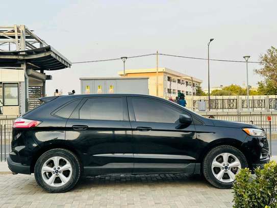 Ford Edge SEL 2019 image 3