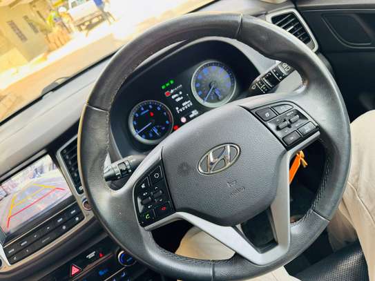 Hyundai Tucson 2017 image 12