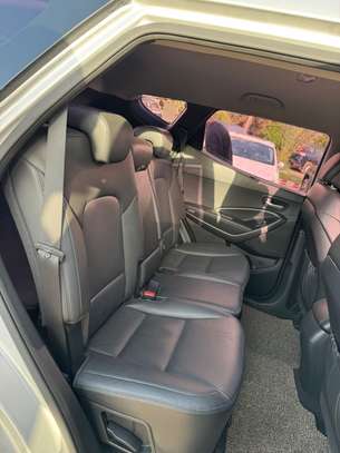 Hyundai SantaFe 2017 image 11