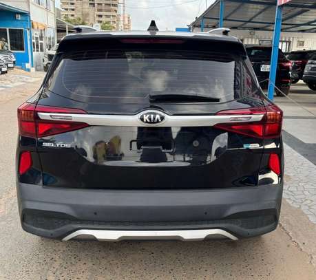 Kia Seltos 2020 full options image 10