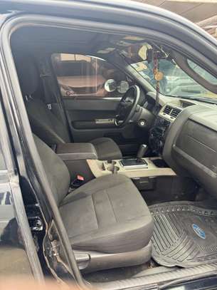 Ford escape image 7