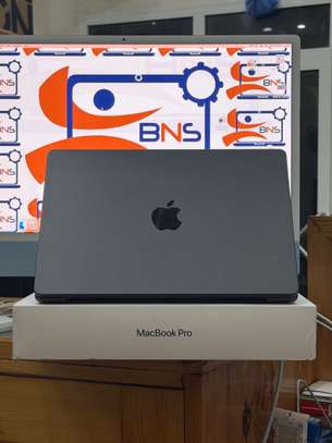 MacBook Pro M5 14 Pouces 2026 image 1