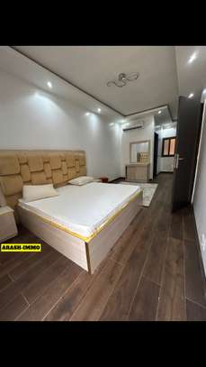 Duplex meublé de 4 Chambres + salon aux mamelles image 3