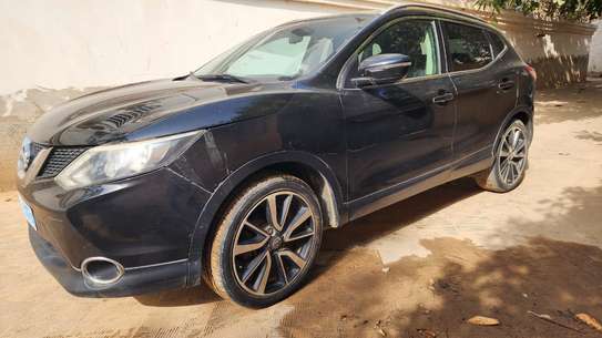 Nissan Qashqai 2015 image 2