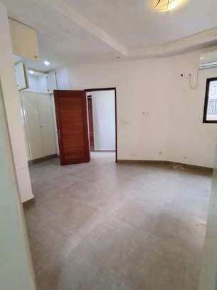 APPARTEMENT F3 À LOUER À NGOR ALMADIES image 12