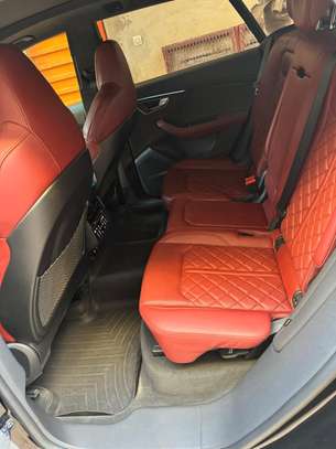 AUDI SQ8 image 2