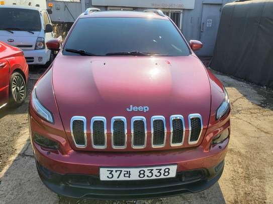Jeep Cherokee image 2
