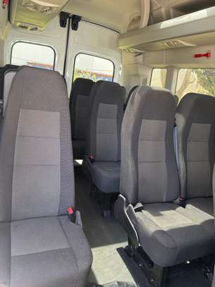 FORD TRANSIT image 5