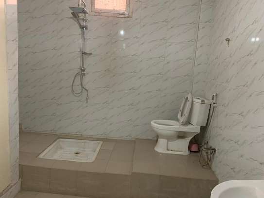 Appartement F3 ET F4 à louer au centre ville de Dakar image 5