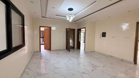 Appartement neuf spacieux avec balcon et sécurité image 2
