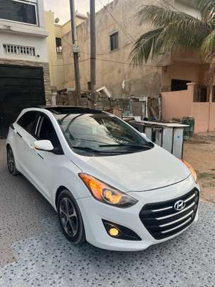 HYUNDAI ELANTRA GT 2017 image 3
