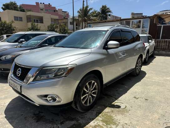 Nissan Pathfinder 2015 image 1