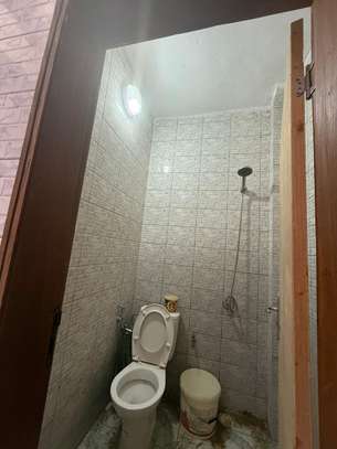 Villa à louer à la cité Tawfekh de Zac mbao image 3