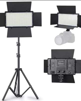 Lampe rechargeable Pro Led 800 Led avec 2 batteries image 1