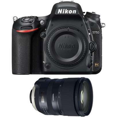 Nikon D850 + 24-70mm f/2.8E ED image 1