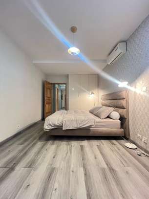 Plateau appartement 2 chambres salon meuble à louer image 10