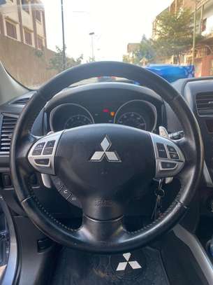 Mitsubishi Rvr image 4