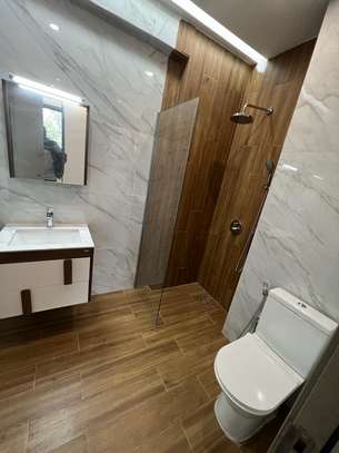 Grand standing F5 à la cité Africa image 13