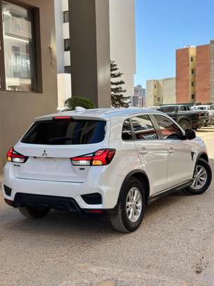 Mitsubishi RVR venant 2021 image 3