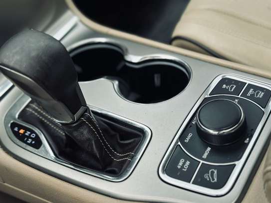 JEEP GRAND CHEROKEE 2018 image 13