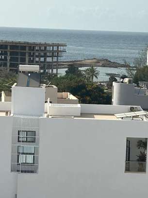 DUPLEX AVEC VUE SUR MER À LOUER SUR NGOR image 1