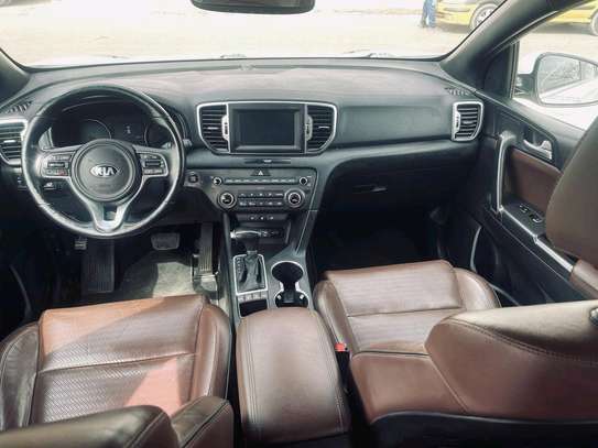KIA Sportage image 14
