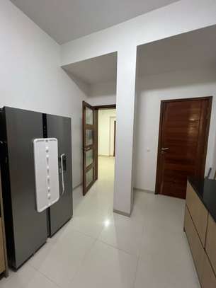 2 Chambres salon à louer au point E image 10