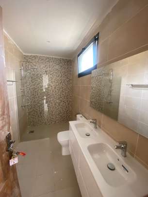 Un Appartement F4 à Ouakam image 12