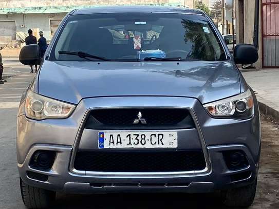 Mitsubishi Rvr image 2