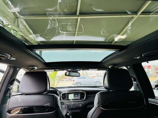 Kia sorento image 10