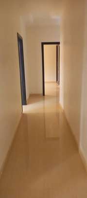 Appartement neuf F4 aux Almadies image 2