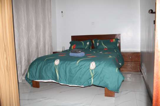 Appartement Meublé à Ouest Foire image 10