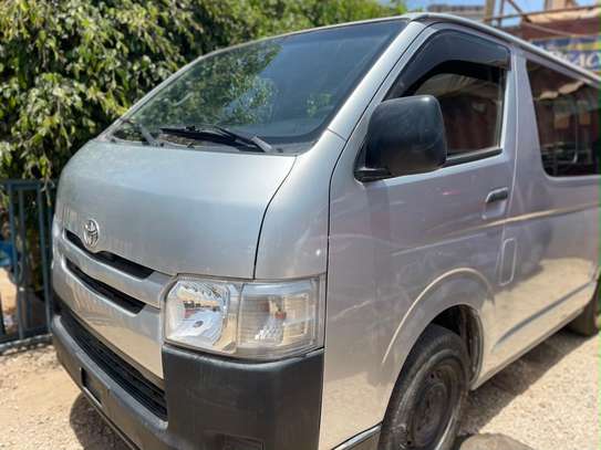 2017 TOYOTA HIACE 15 PLACES image 2
