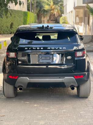 Range Rover évoque image 3