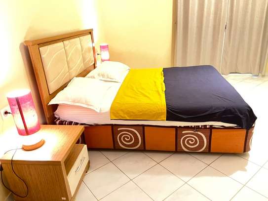 À VENDRE – Belle Villa Meublée avec Piscine à Saly Carrefour image 5