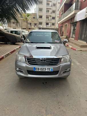 toyota hilux image 6