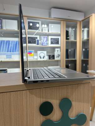 Dell Latitude 7450 - Intel Ultra 7 165H | 32GB RAM | 1 Téra image 3