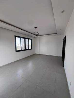 Appartement F4 à Vendre à Ngor/Almadies image 10