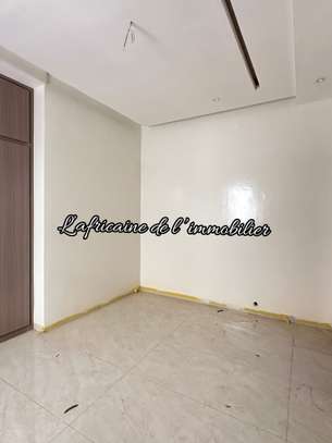 Studio à louer à Sacré-Cœur (derrière Auchan) image 4