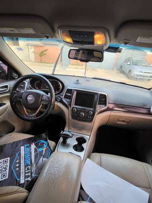 Jeep Grand cherokee 2014 limited full option 4x4 image 10
