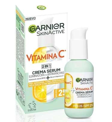 Garnier Sérum Vitamine C 2en1 Booster d’éclat avec SPF25 image 1