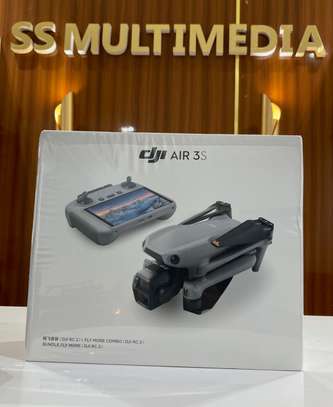 DJI Air 3S Fly More Combo image 1