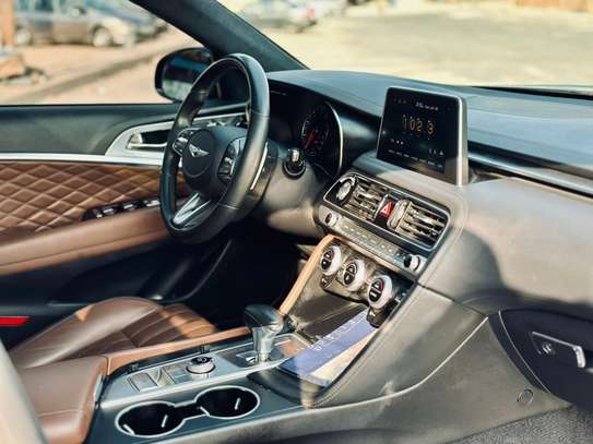 Hyundai Genesis 2018 image 5
