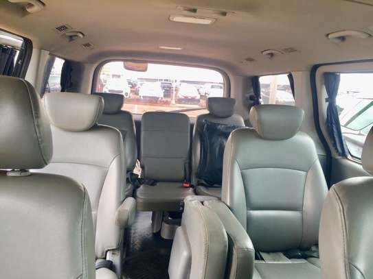 MINIBUS HYUNDAI CLIMATISÉ 2012 image 5