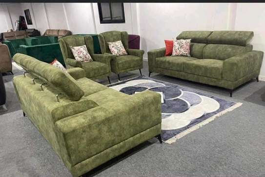 Salon 7 place image 1