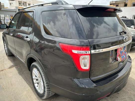 Ford explorer image 1