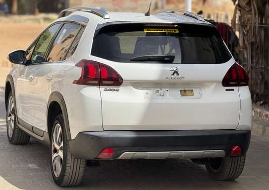 Peugeot 2008  2016 image 5