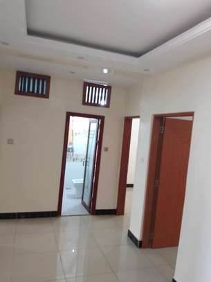 Luxueux appartement F4 à louer à la cité Biagui Yoff virage image 4