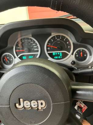 Jeep 4x4 image 8